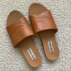 Steve Madden Karolyn Slip-On Sandals